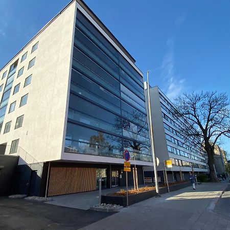 Parvekkeellinen Yksioe Keskustassa Leilighet Åbo Eksteriør bilde